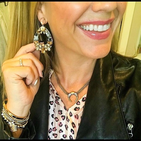 Stella & Dot - Dew Drop Earrings - Picture 3 of 4